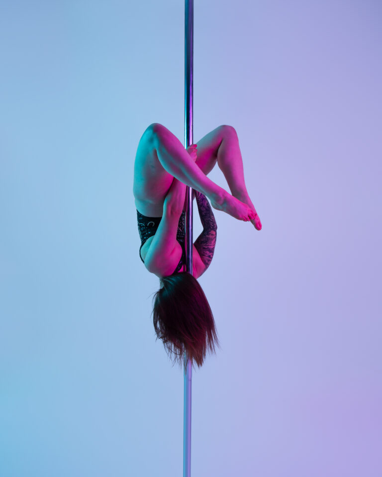 Pole Move Iguana