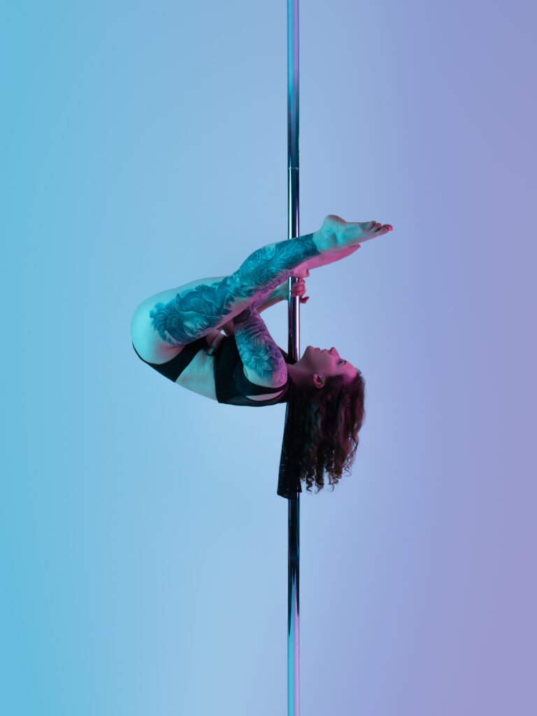 pole-fitness-shouldermount